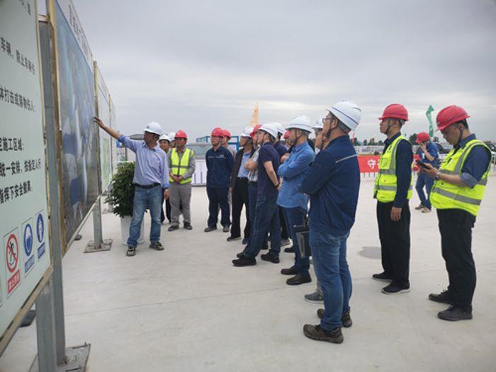 W020210608422814013186 W020210608422814013186